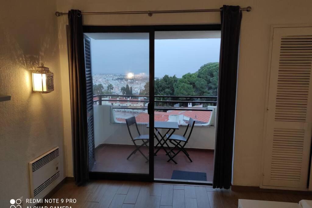 Fabulous Sea View Studio Near Old Town Albufeira Exterior photo